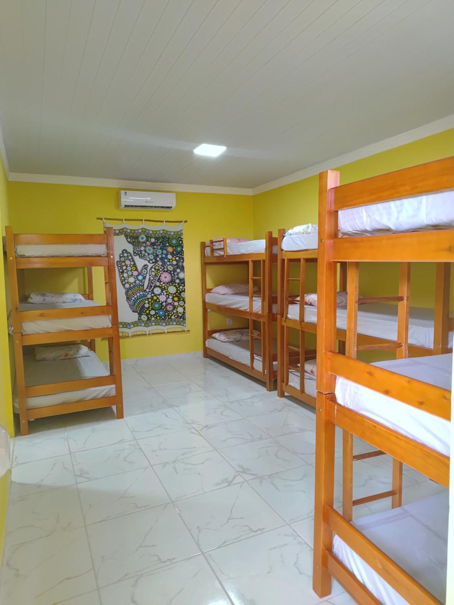 Paraiso Beach Hostel E Pousada Санта-Крус-Кабралия Экстерьер фото