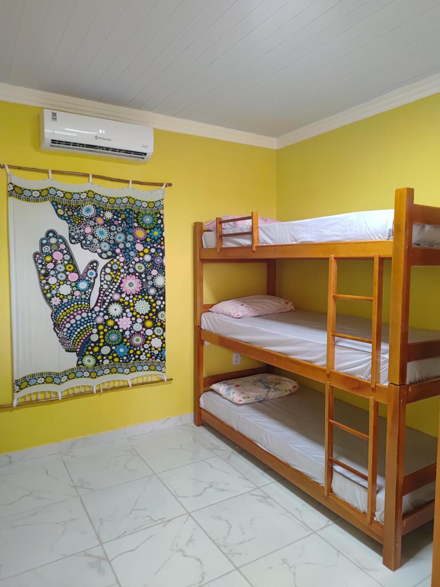 Paraiso Beach Hostel E Pousada Санта-Крус-Кабралия Экстерьер фото