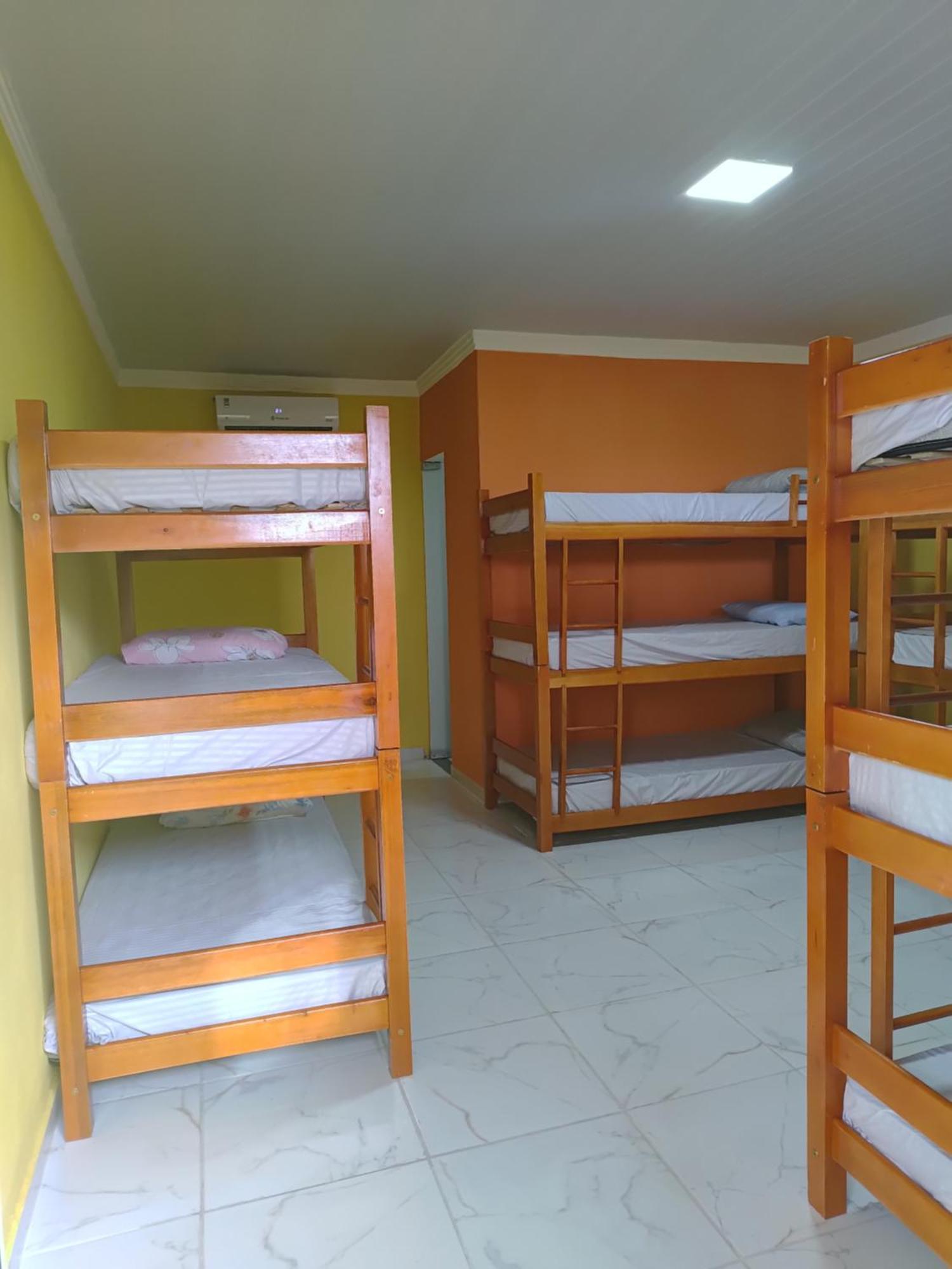 Paraiso Beach Hostel E Pousada Санта-Крус-Кабралия Экстерьер фото
